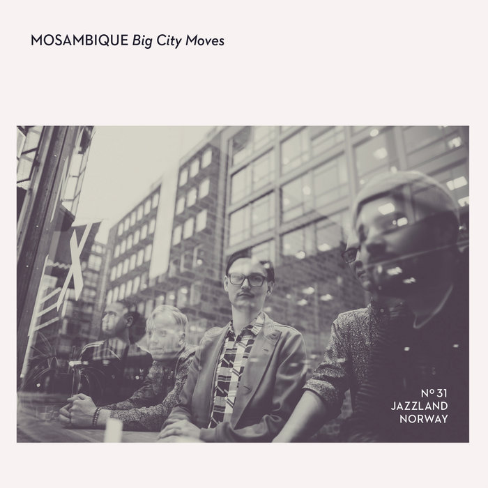 Review of Mosambique: Big City Moves
